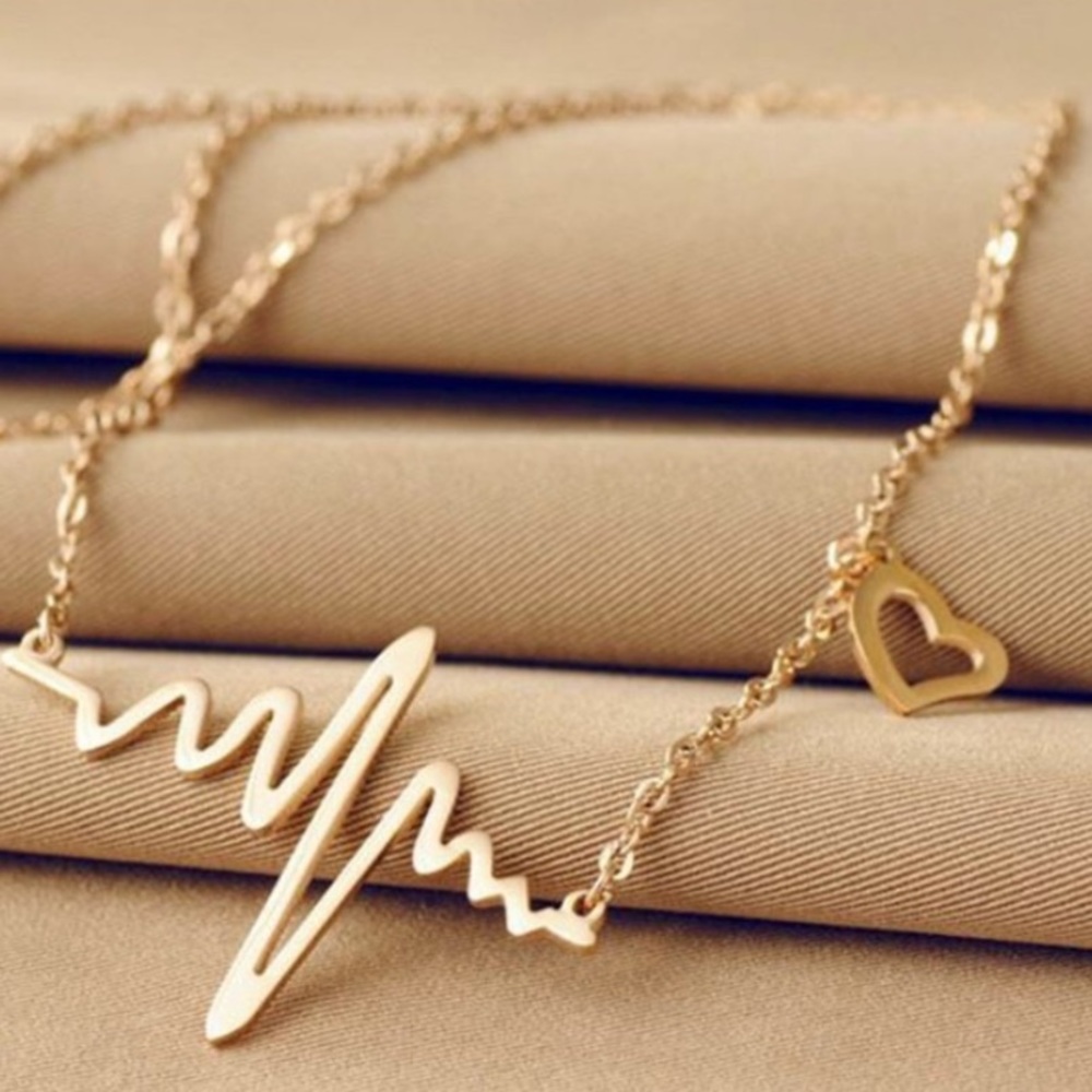 Golden Heart beat necklace